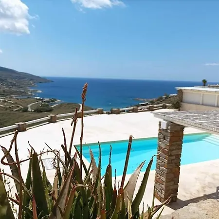 Petra House Koundouros